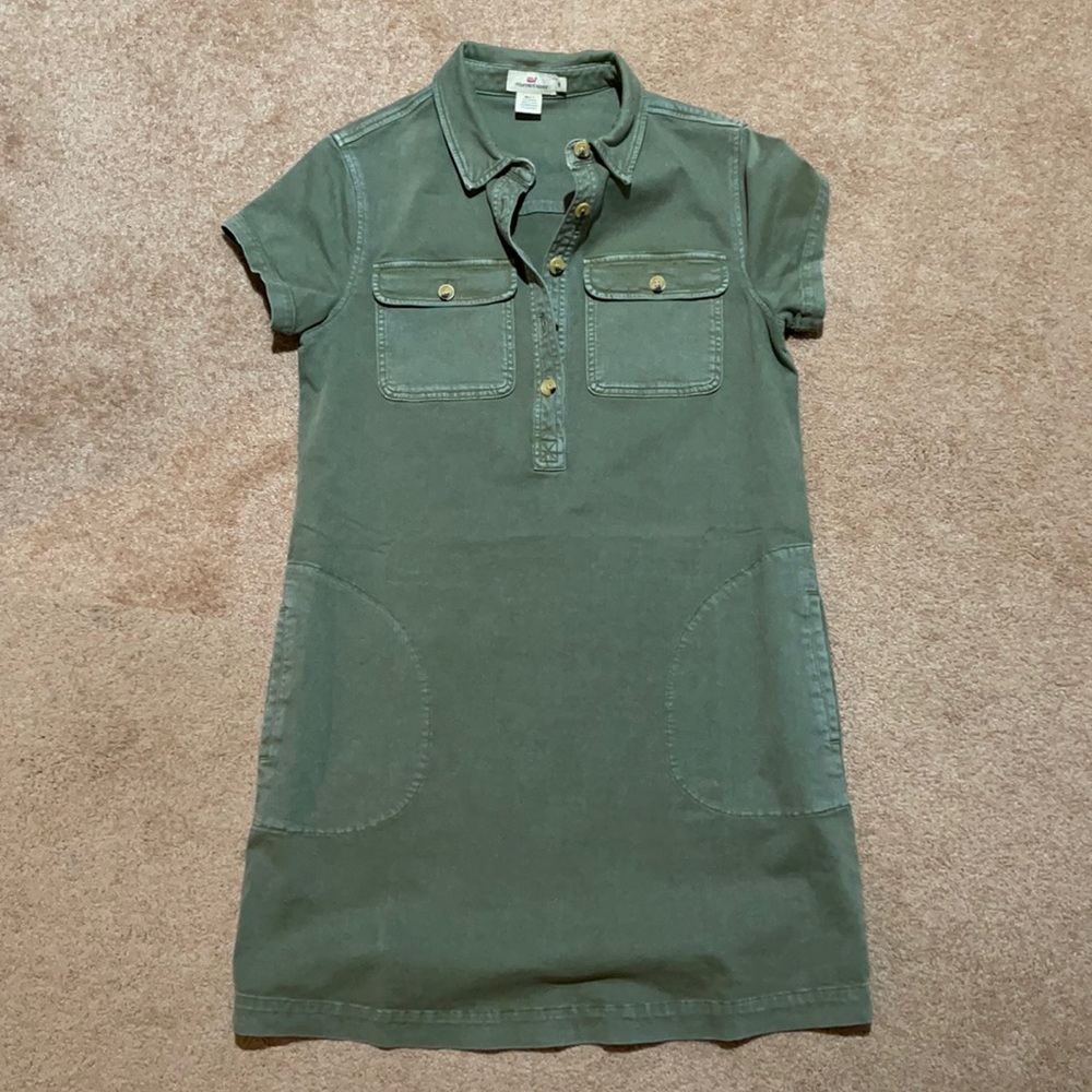 Vineyard vines dress